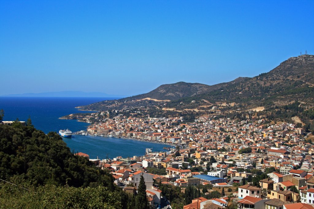 View of Samos town © Pe-sa/Wikipedia
